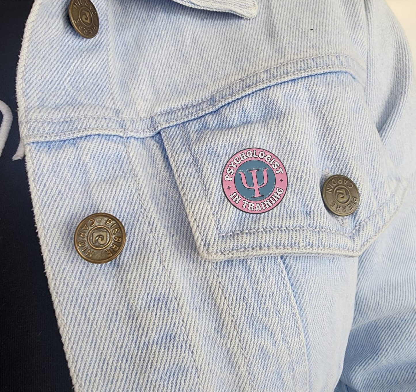 Pin psychologist in training