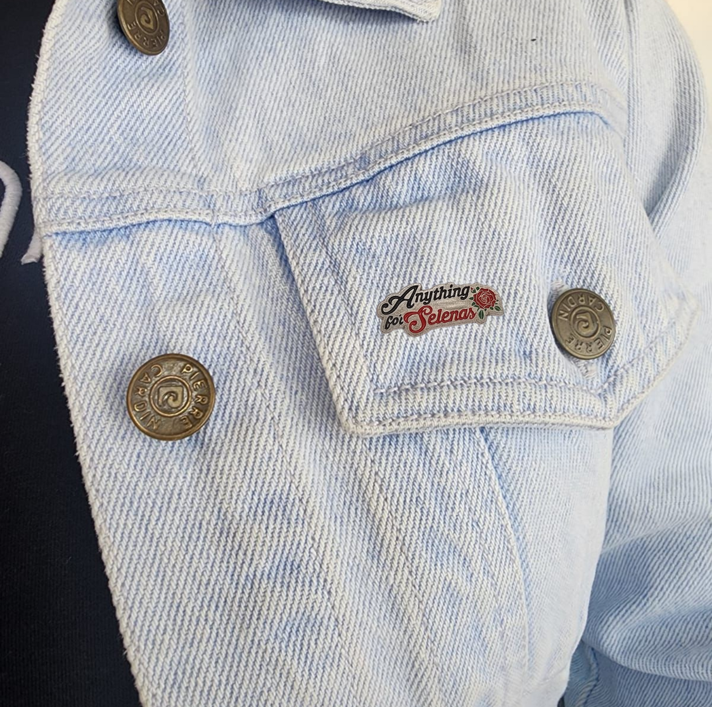 Pin anything for selenas