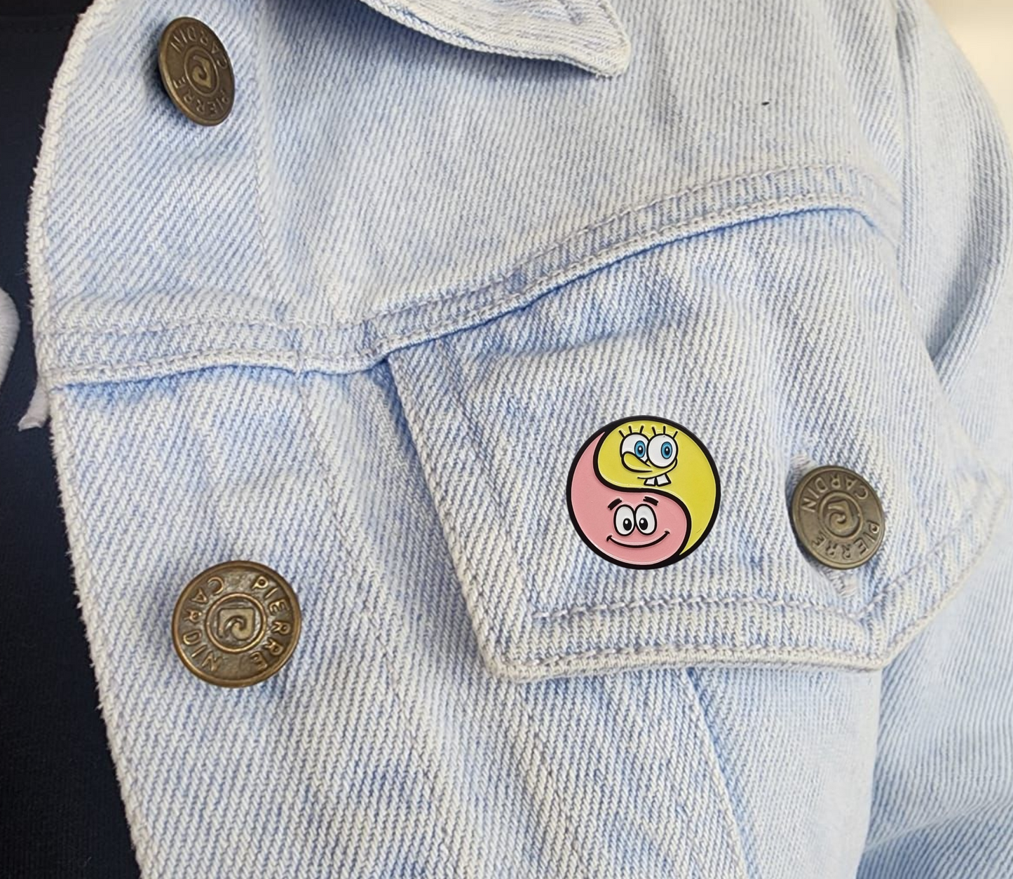 Pin circulo bob y patricio