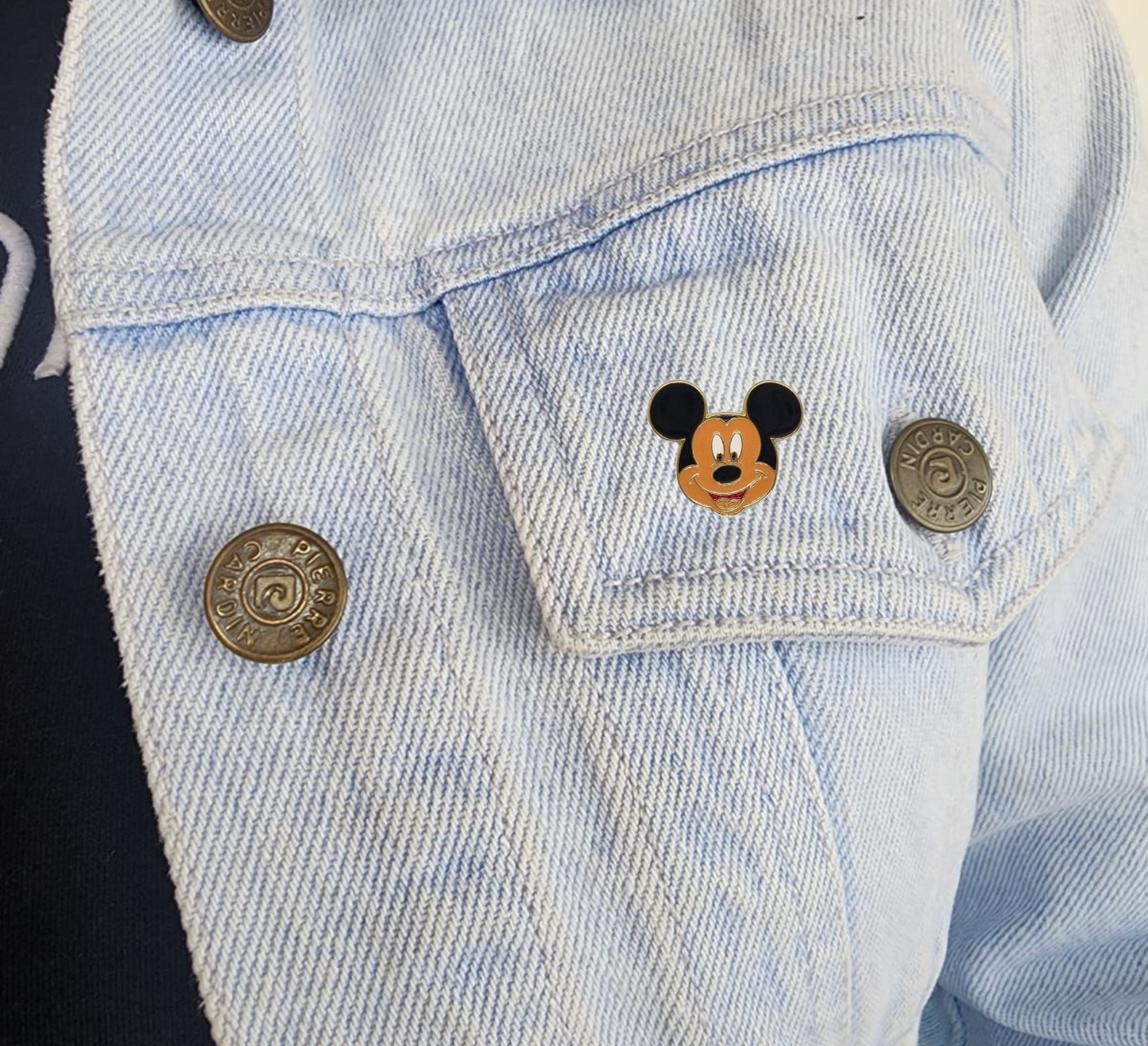 Pin rostro mickey