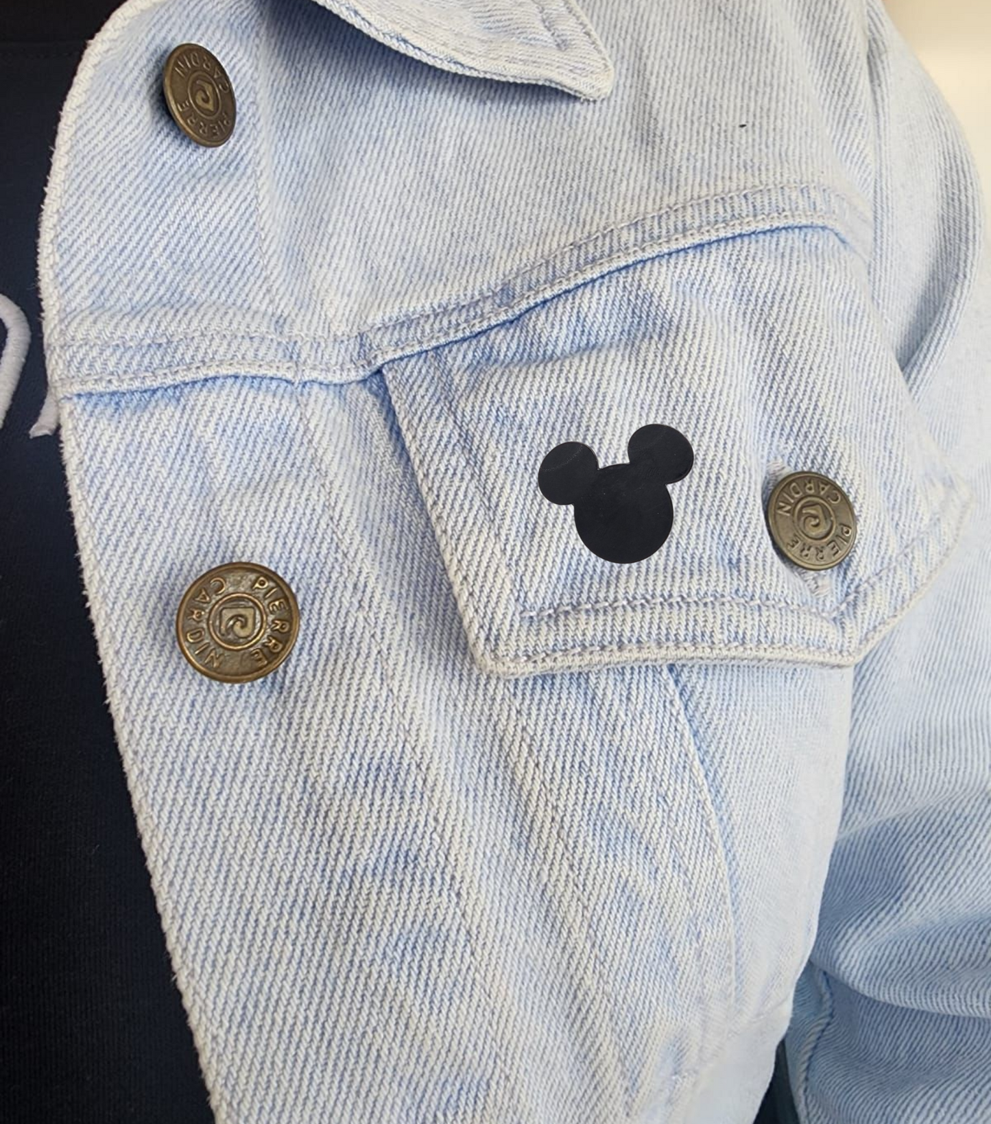 Pin figura de mickey