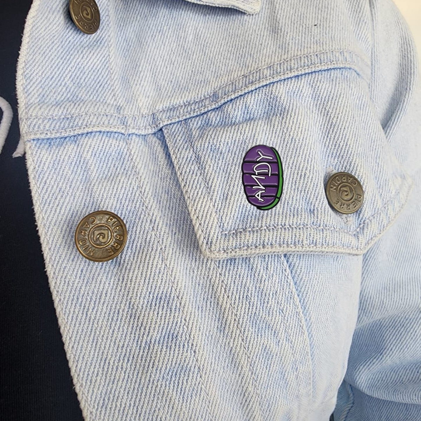 Pin huella de Buzz ligthtyer