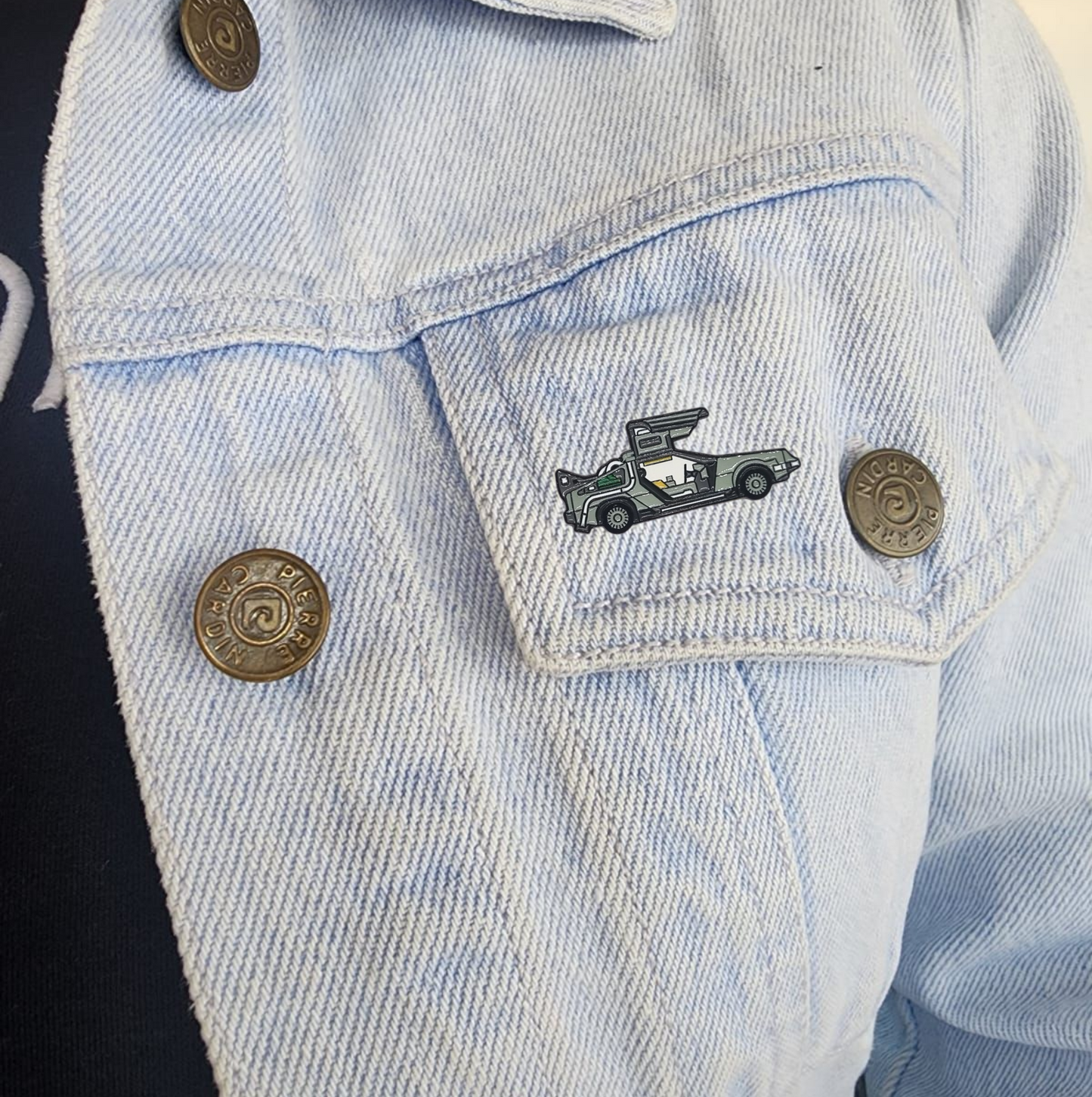 Pin deLorean puerta abierta