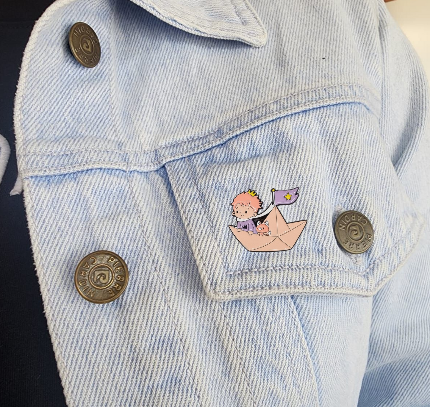 Pin principito en el barco