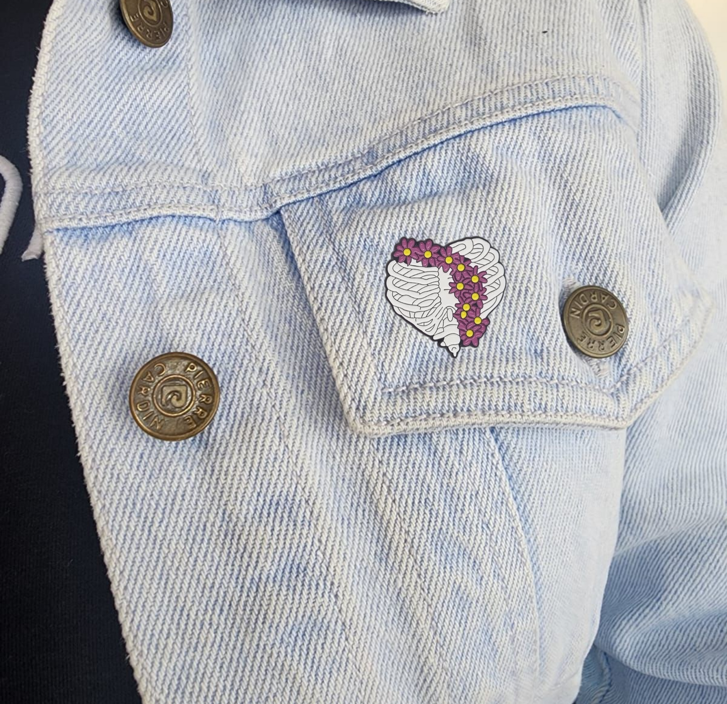 Pin costillas con flores